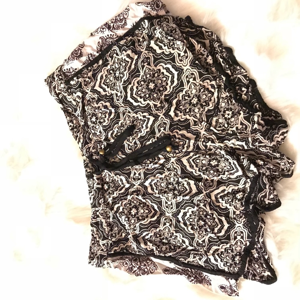 High waisted print shorts